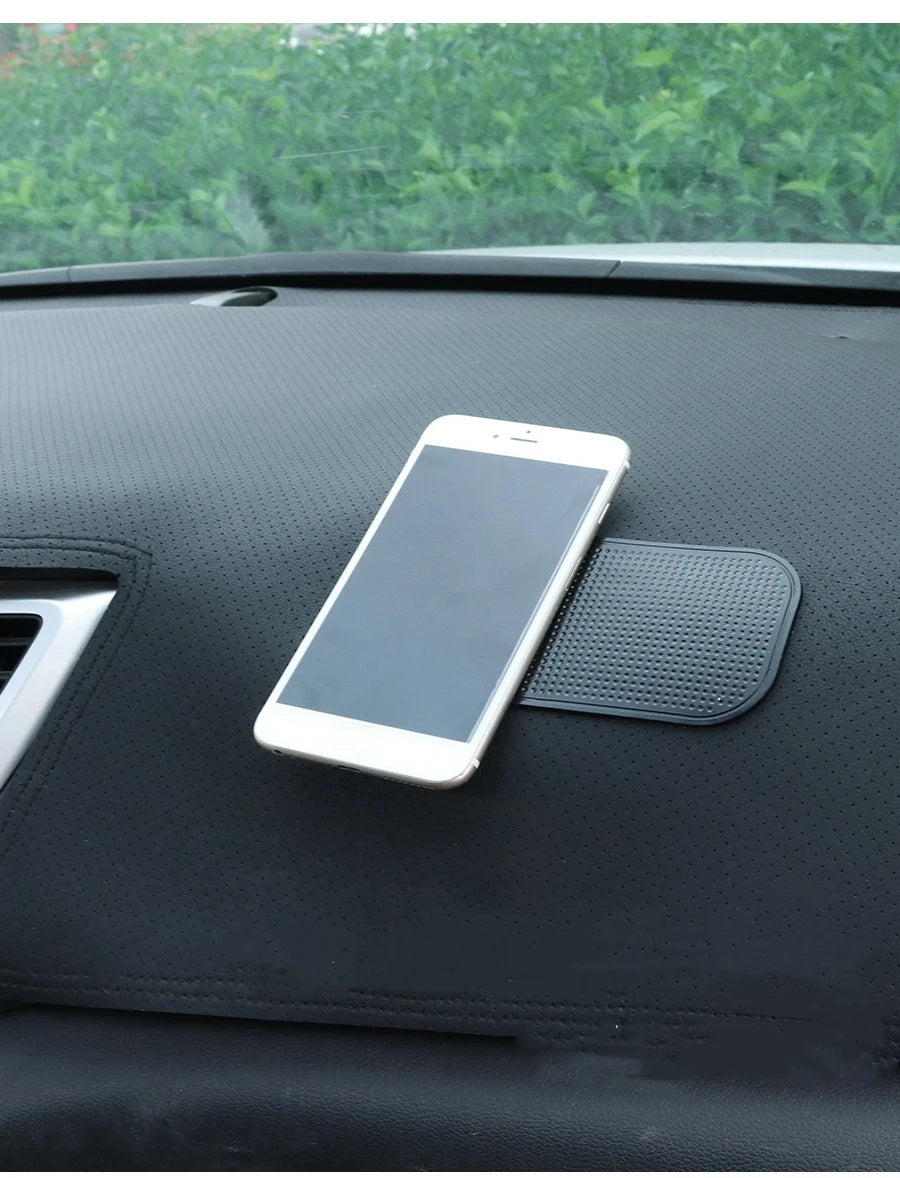 Phone Slip Mat Pad - Dashboard Storage | Gadget Garage